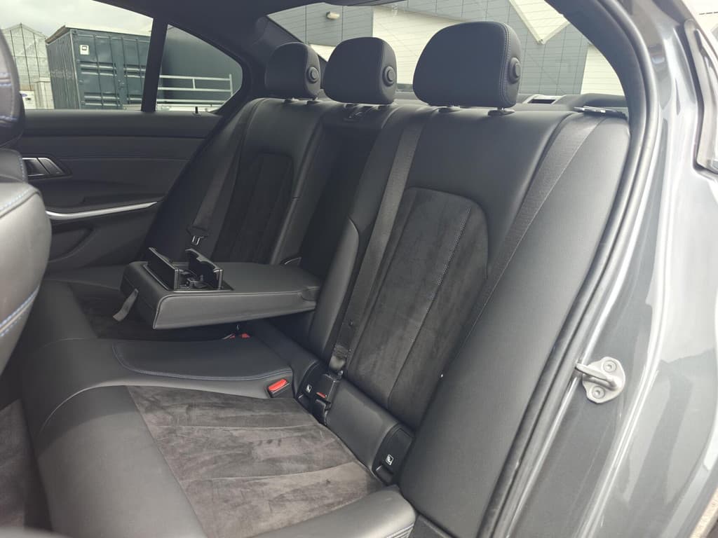 BMW 3 Serie 330e High Executive — foto 11