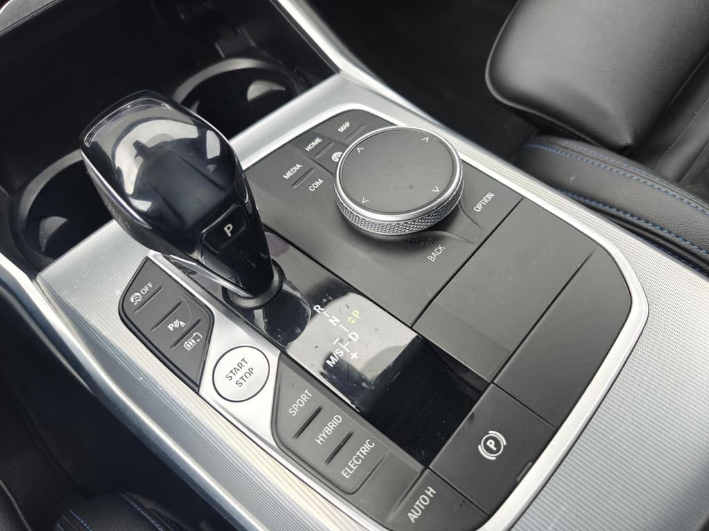 BMW 3 Serie 330e High Executive — foto 16