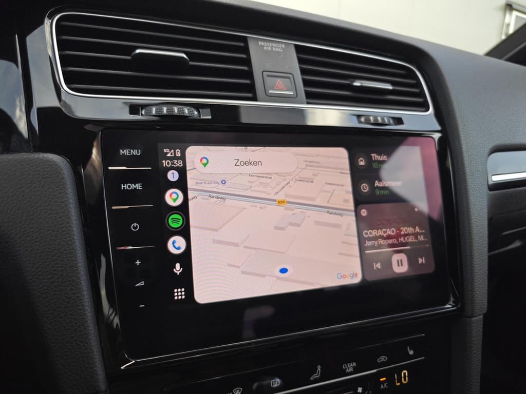 Volkswagen Golf 2.0 TSI 4Motion R — foto 19