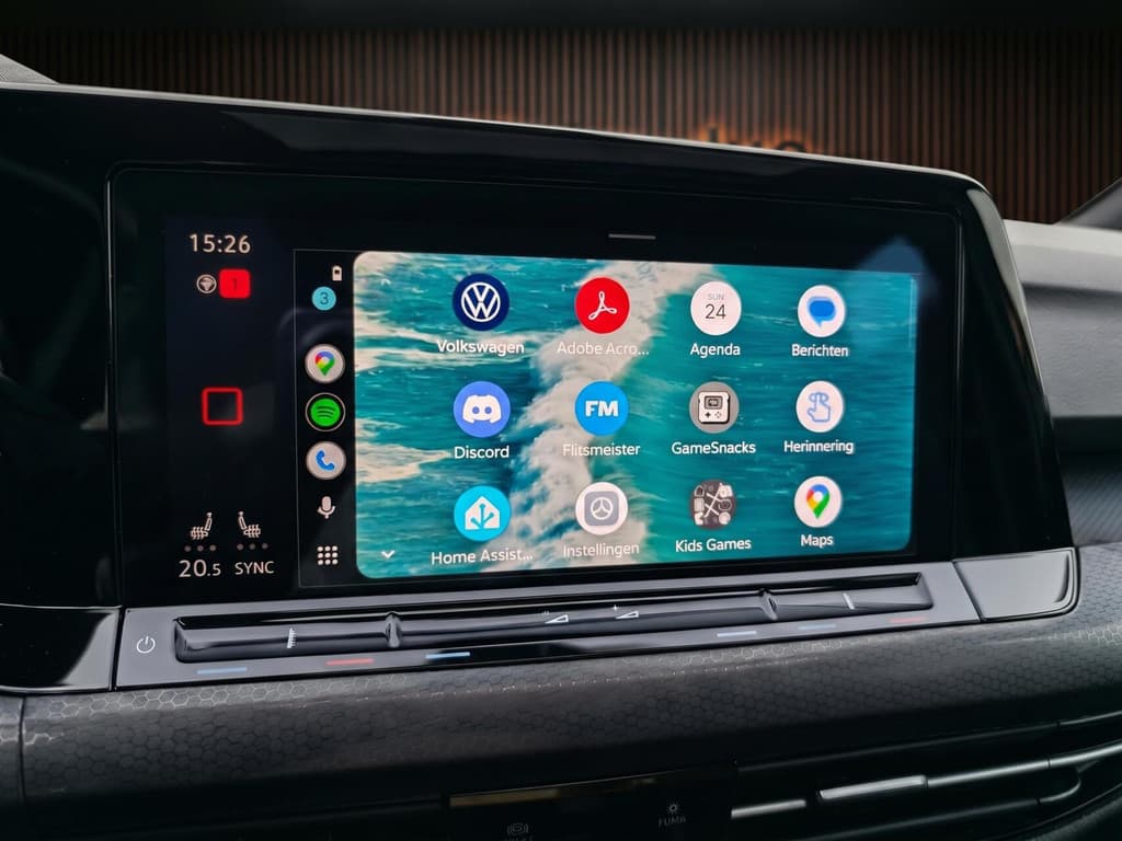 Volkswagen Golf 2.0 TSI GTI — foto 14